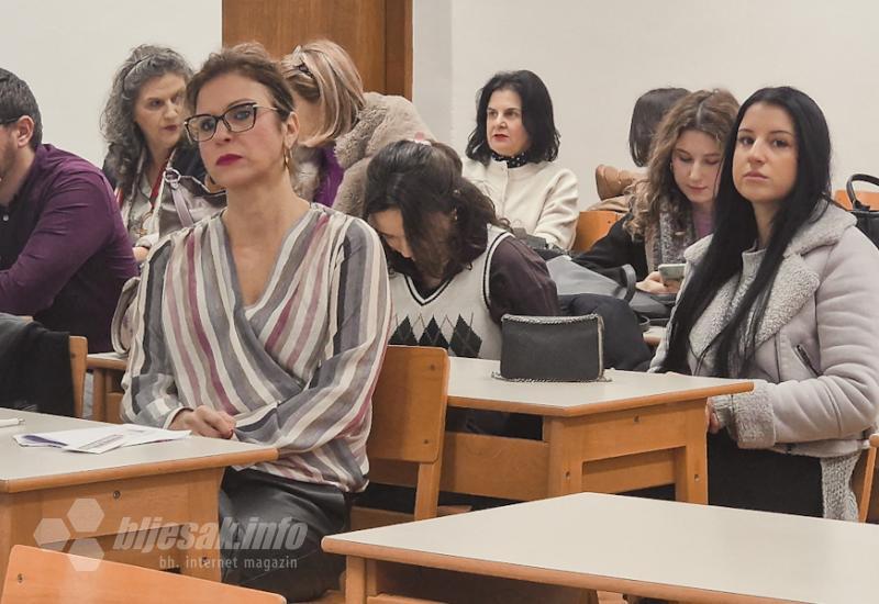 Panel rasprava pod nazivom Odgovor društva na rodno-zasnovano nasilje - Panel rasprava u Mostaru: Jako puno žena opravdava nasilje nad ženama